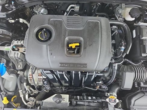 Used 2023 Kia Forte GT-Line FWD image 13