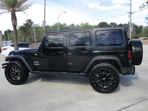Used 2015 Jeep Wrangler Unlimited Sport w/ Quick Order Package 24S image 2