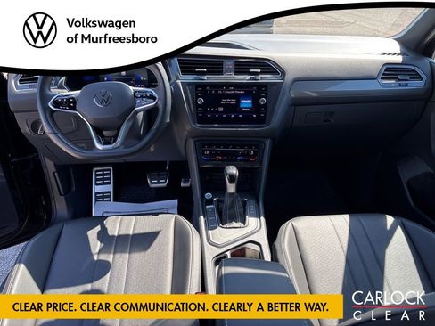Certified 2023 Volkswagen Tiguan SE R-Line FWD image 27