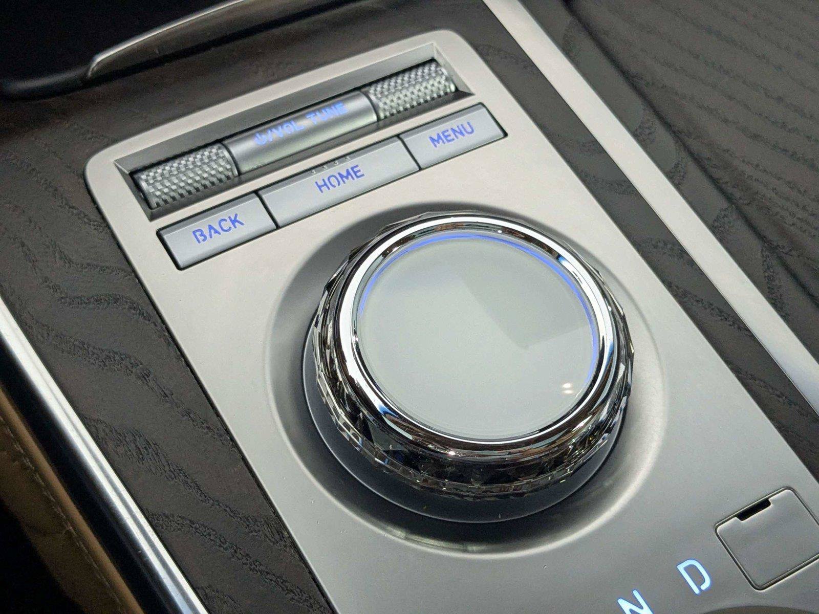 Used 2024 Genesis GV80 3.5T w/ Prestige Matte Package AWD/4WD image 26