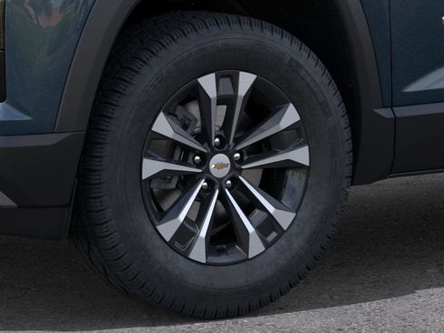 New 2026 Chevrolet Equinox LT w/ Safety and Technology Package FWD image 9