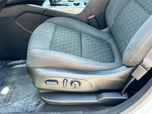 Used 2021 Chevrolet Blazer LT image 18