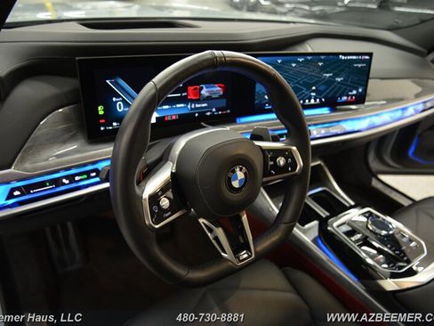 Used 2024 BMW 740i w/ M Sport Professional Package image 29