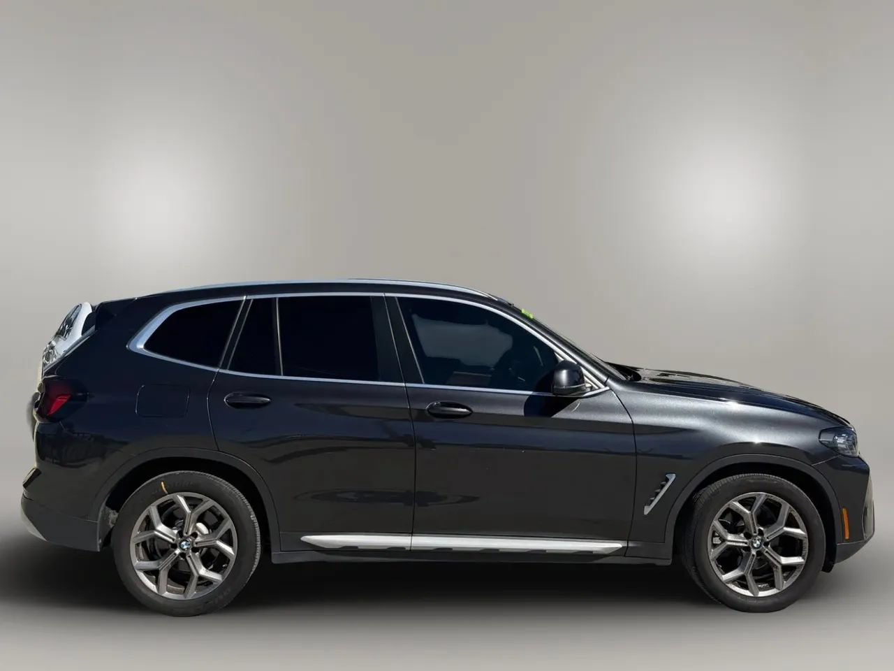 Used 2022 BMW X3 sDrive30i w/ Convenience Package RWD image 9