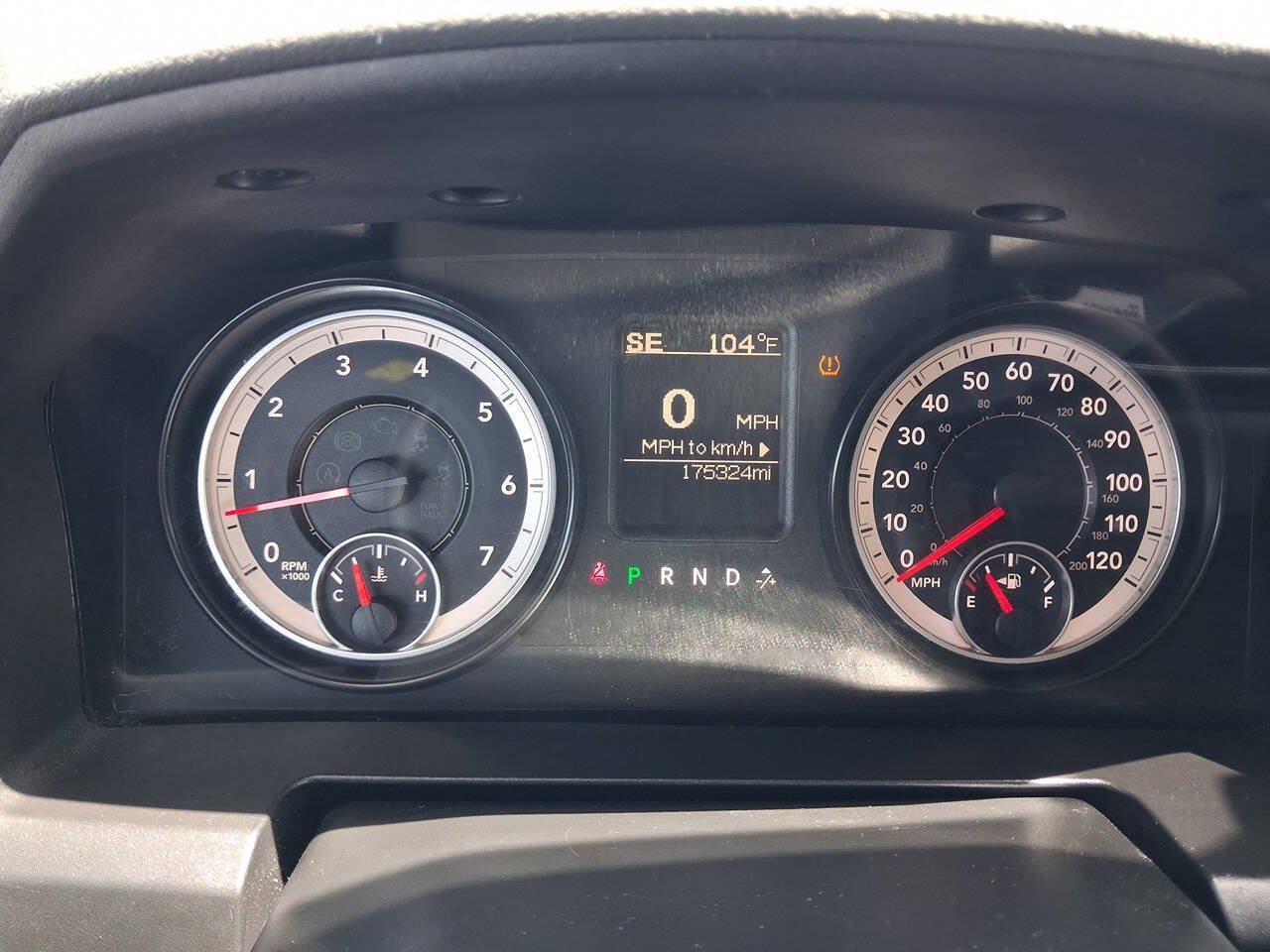 Used 2015 RAM 1500 Big Horn RWD image 27