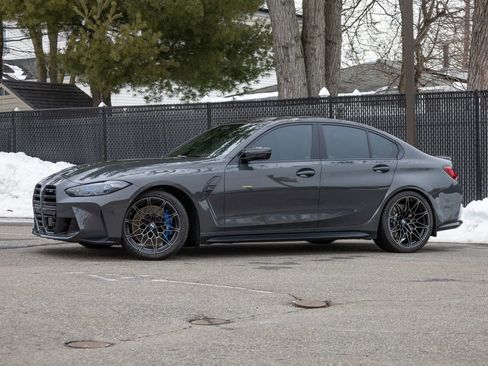 Used 2022 BMW M3 Competition w/ M Carbon Exterior Package image 8