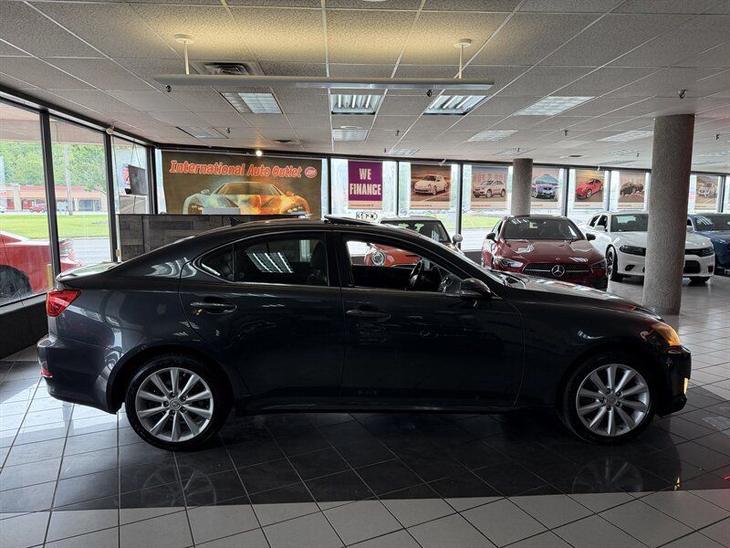 Used 2009 Lexus IS 250 AWD w/ Premium Pkg image 5