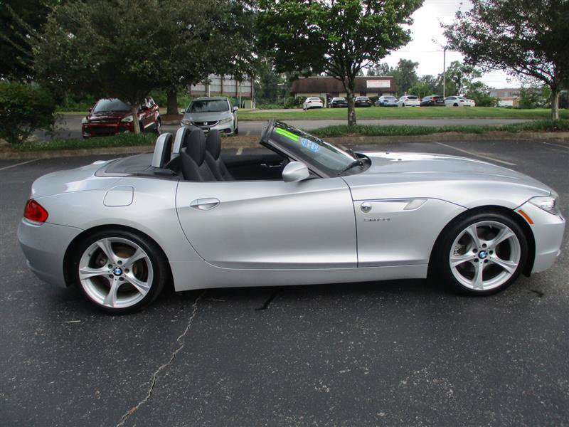 Used 2011 BMW Z4 sDrive30i RWD image 8