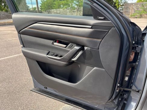Used 2025 Chevrolet Equinox LT FWD image 18