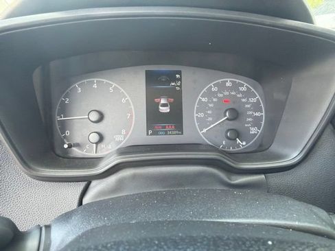 Used 2025 Toyota Corolla LE FWD image 6