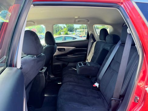 Used 2015 Nissan Murano SV w/ Cargo Package AWD/4WD image 24
