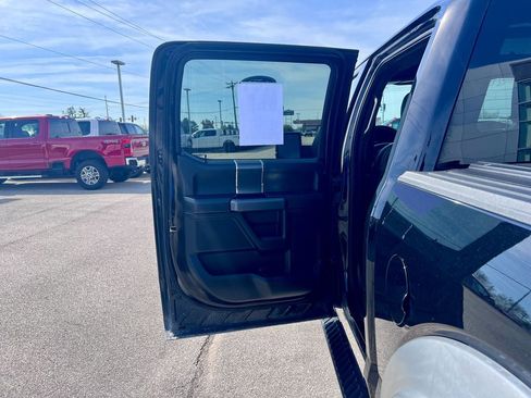 Used 2020 Ford F150 XLT w/ Equipment Group 302A Luxury AWD/4WD image 15