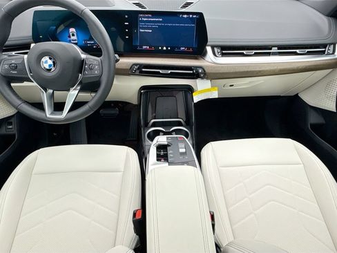 New 2026 BMW X1 xDrive28i w/ Technology Package AWD/4WD image 13