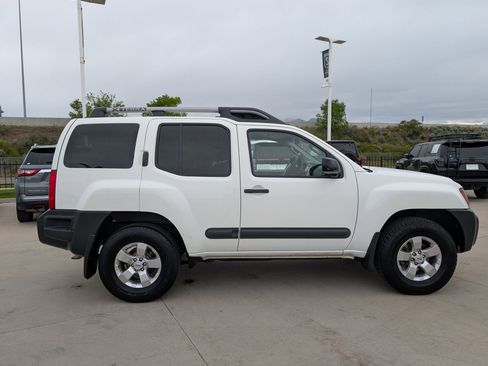 Used 2013 Nissan Xterra S AWD/4WD image 6