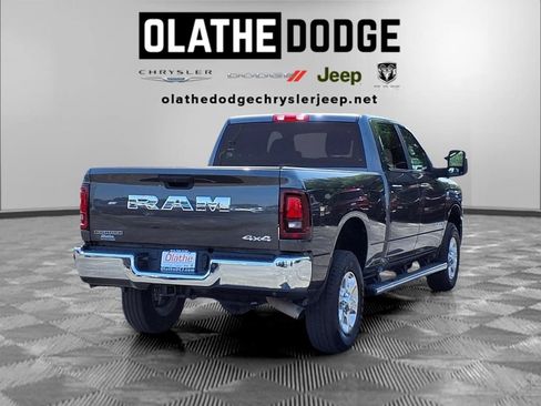 Used 2025 RAM 2500 Big Horn AWD/4WD image 29