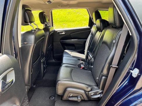 Used 2019 Dodge Journey Crossroad AWD/4WD image 40