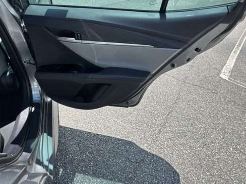 Used 2025 Toyota Camry SE w/ Convenience Package FWD image 16