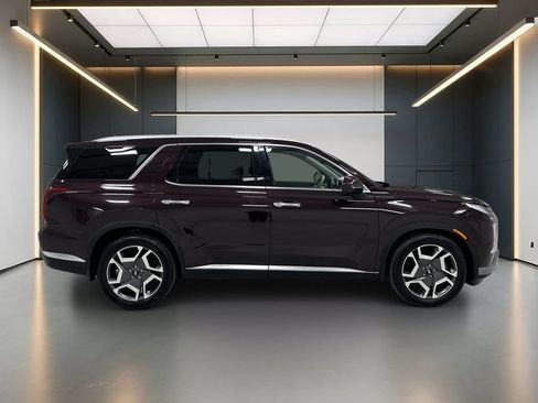 Used 2024 Hyundai Palisade Limited FWD image 8