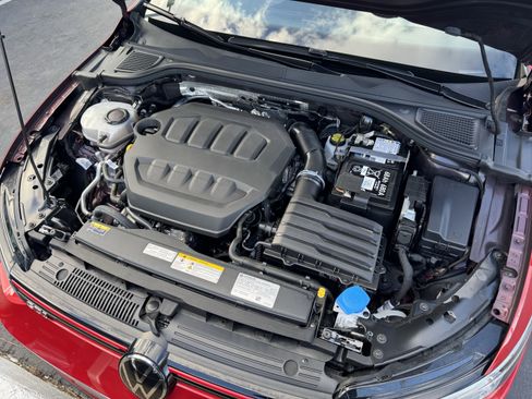 Used 2024 Volkswagen GTI Autobahn image 39