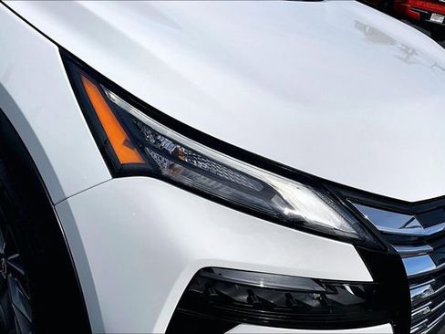 Certified 2024 Nissan Rogue S image 30