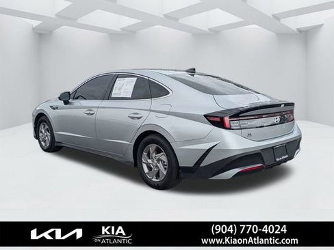 Used 2025 Hyundai Sonata SE image 5