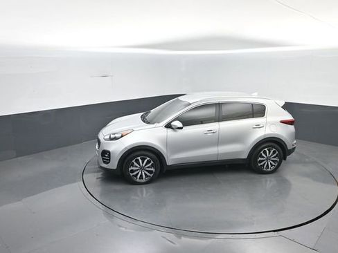 Used 2019 Kia Sportage EX image 26