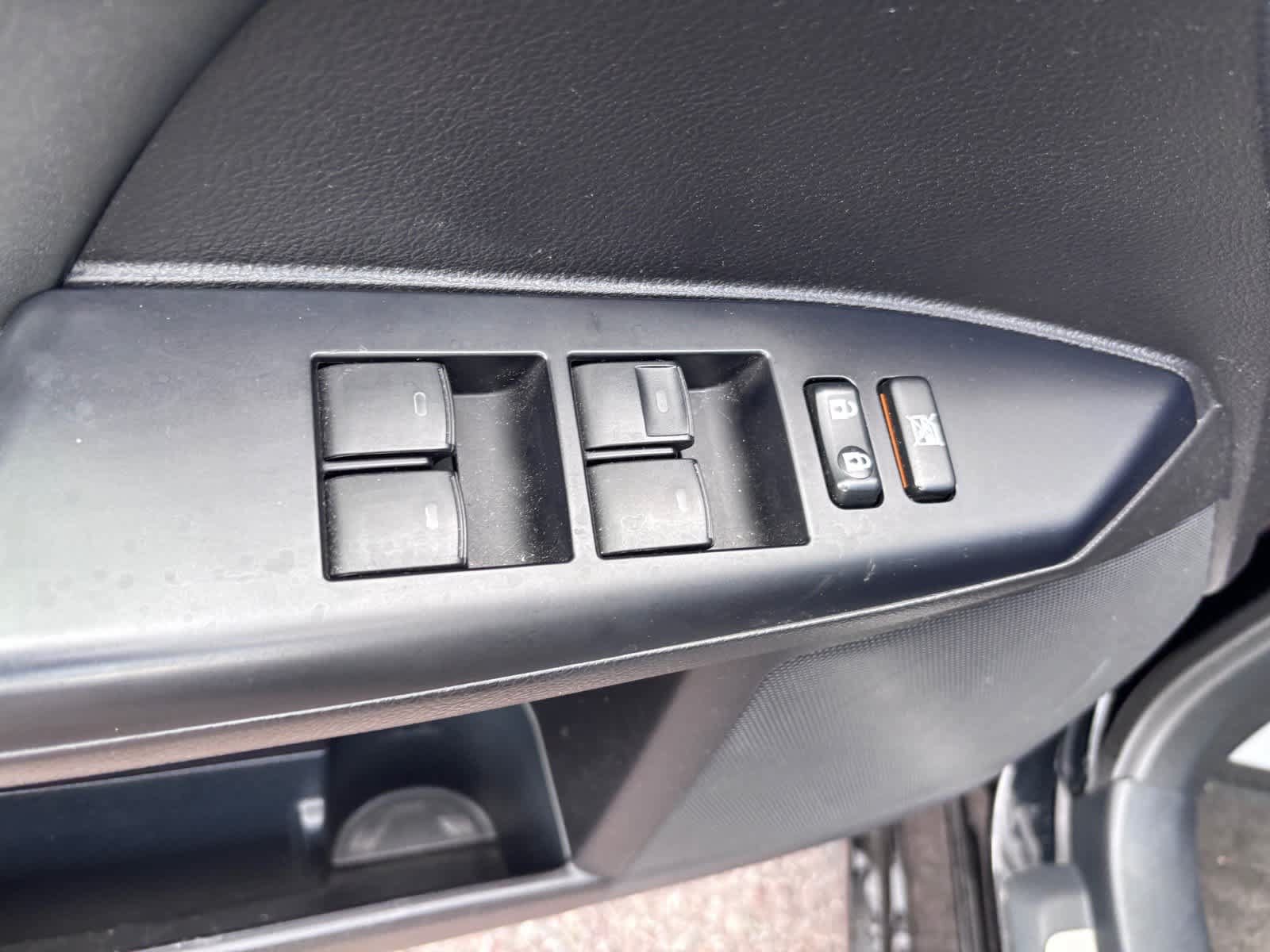 Used 2014 Lexus CT 200h w/ F Sport w/Nuluxe Interior FWD image 14
