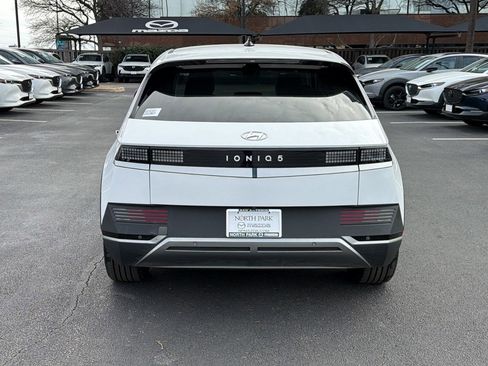 Used 2023 Hyundai Ioniq 5 SEL image 7