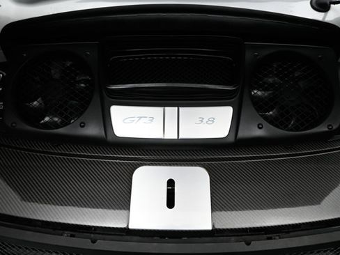 Used 2015 Porsche 911 GT3 image 46