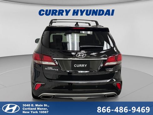 Used 2018 Hyundai Santa Fe Limited AWD/4WD image 4