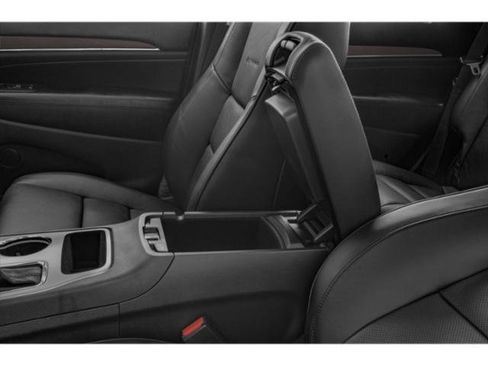Used 2019 Jeep Grand Cherokee Summit AWD/4WD image 18