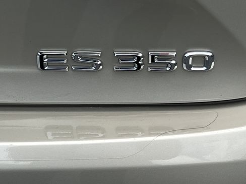 Used 2018 Lexus ES 350 w/ Premier Package image 65