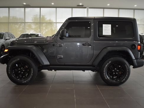 Used 2021 Jeep Wrangler Sport AWD/4WD image 7