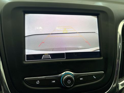Used 2023 Chevrolet Equinox LS w/ LS Convenience Package FWD image 15
