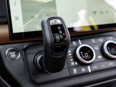 New 2026 Land Rover Defender 110 X AWD/4WD image 33