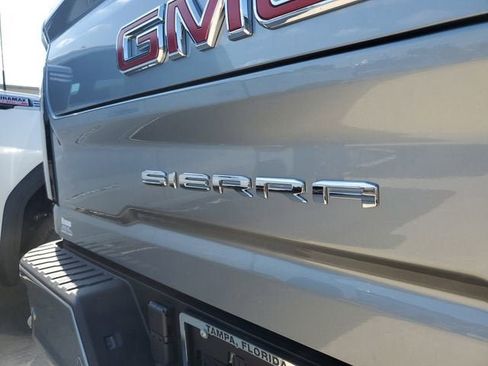 New 2026 GMC Sierra 2500 AT4 w/ AT4 Premium Plus Package AWD/4WD image 8