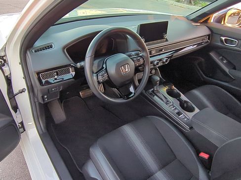 Used 2024 Honda Civic Sport image 10