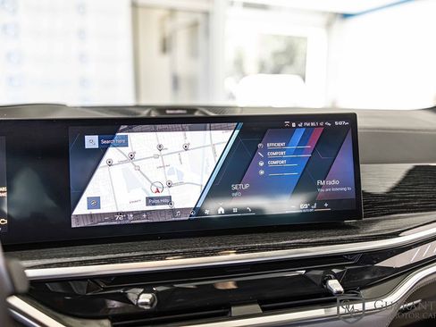 Used 2025 BMW X6 M Competition w/ Executive Package image 28