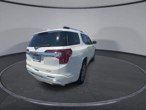 Used 2023 GMC Acadia Denali w/ Denali Ultimate Package AWD/4WD image 8