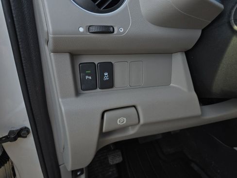 Used 2015 Honda Pilot Touring image 22