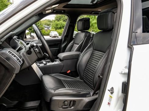 Used 2023 Land Rover Discovery HSE R-Dynamic AWD/4WD image 47
