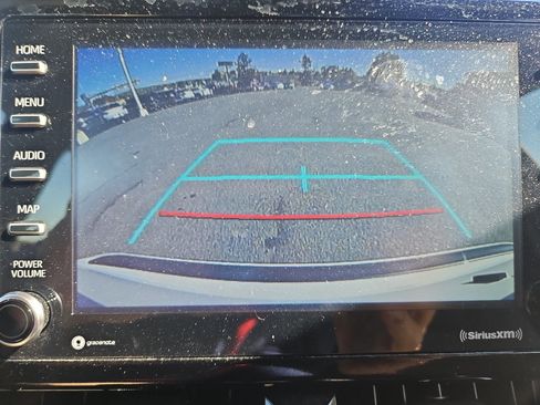 Used 2021 Toyota Corolla SE image 28