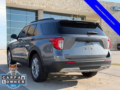 Used 2023 Ford Explorer XLT w/ Equipment Group 202A RWD image 11