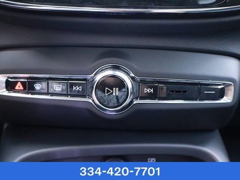 New 2025 Volvo XC40 B5 Plus w/ Protection Package Premier image 23