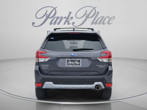Used 2024 Subaru Forester Touring AWD/4WD image 4