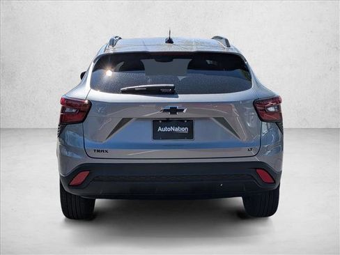 New 2026 Chevrolet Trax LT w/ Sunroof Package image 8