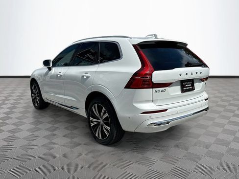 Used 2023 Volvo XC60 B5 Plus FWD image 5