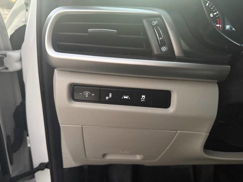 Used 2020 Kia Telluride S w/ S 8 Passenger Seating Package image 23