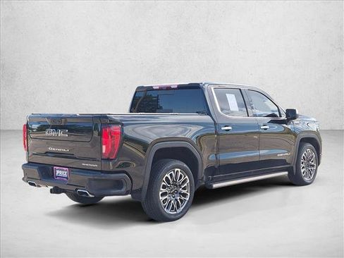 Used 2023 GMC Sierra 1500 Denali Ultimate AWD/4WD image 5