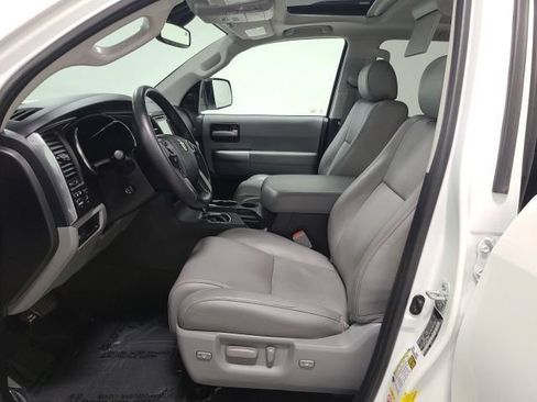 Certified 2019 Toyota Sequoia Limited AWD/4WD image 21